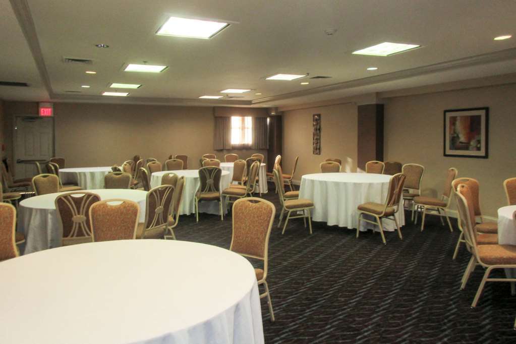 Comfort Inn & Suites Glen Mills - West Chester Съоръжения снимка