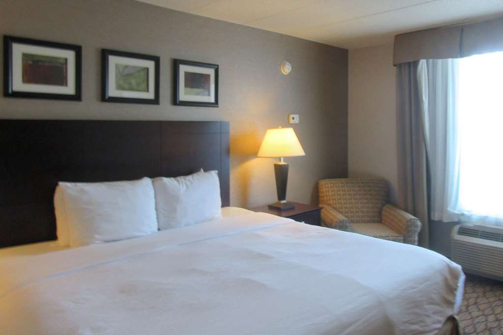 Comfort Inn & Suites Glen Mills - West Chester Стая снимка
