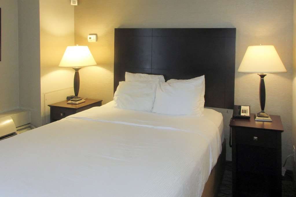 Comfort Inn & Suites Glen Mills - West Chester Стая снимка